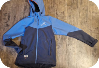 HellyHansen Softshell-Jacke mit abnehmbarer Kapuze, Logo auf Rücken, CHF 150.00